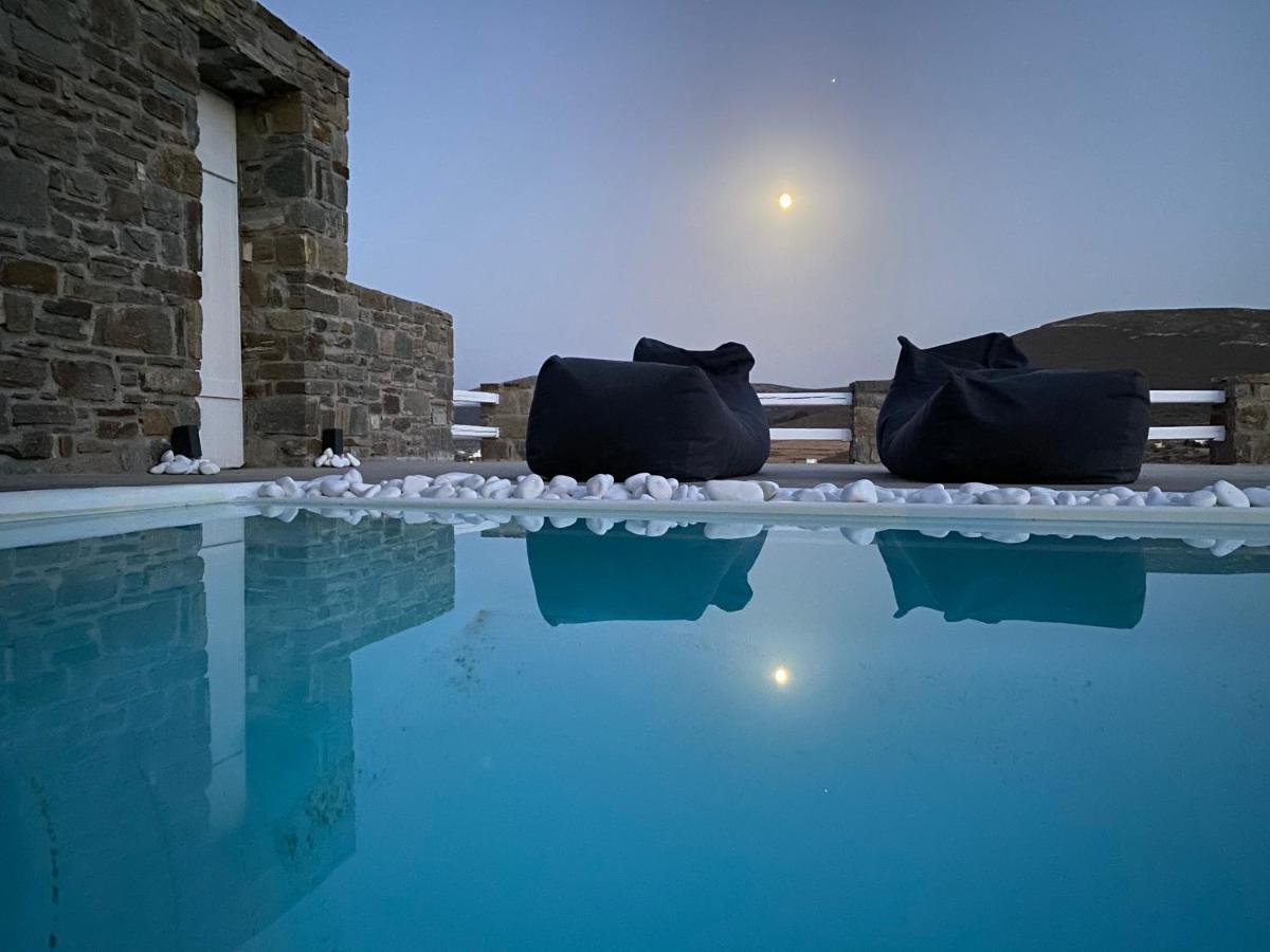 Parian White Luxury Apartments Páros Eksteriør bilde