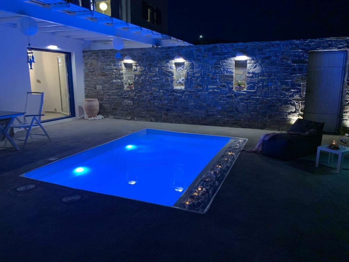 Parian White Luxury Apartments Páros Eksteriør bilde
