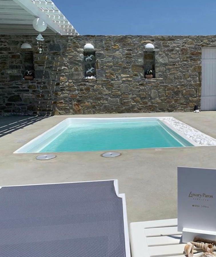 Parian White Luxury Apartments Páros Eksteriør bilde