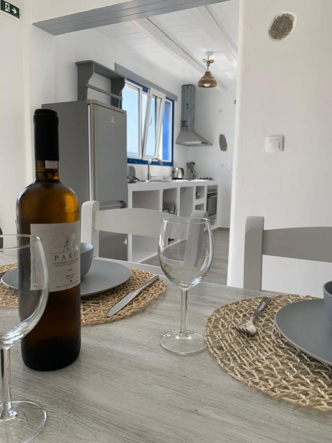 Parian White Luxury Apartments Páros Eksteriør bilde